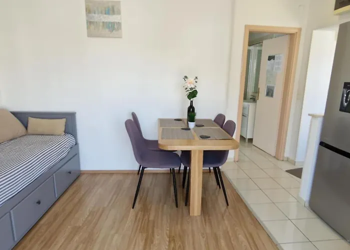 Apartman In Mit Parkplatz- Schoene Aussicht By Interhome Marina