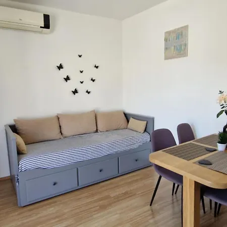 In Mit Parkplatz- Schoene Aussicht By Interhome Διαμέρισμα