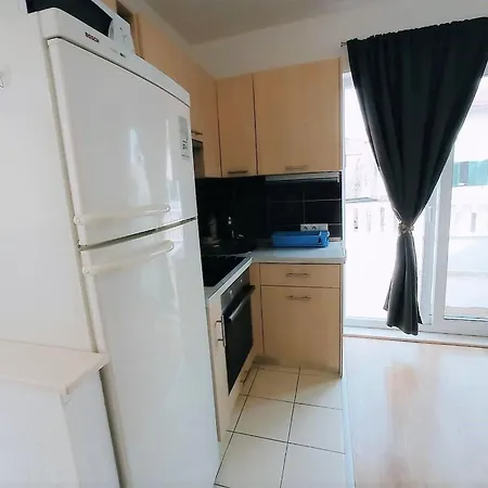 Διαμέρισμα In Mit Parkplatz- Schoene Aussicht By Interhome *