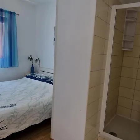 Διαμέρισμα In Mit Parkplatz- Schoene Aussicht By Interhome