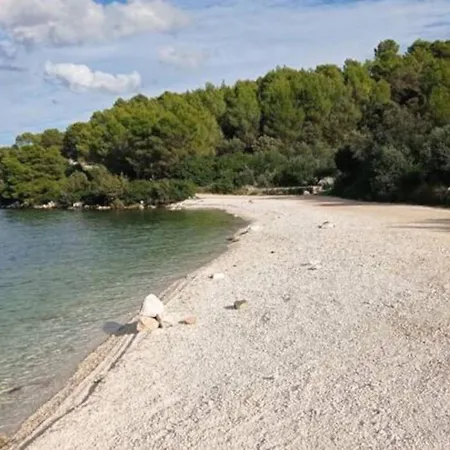 Διαμέρισμα In Mit Parkplatz- Schoene Aussicht By Interhome