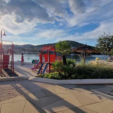 In Mit Parkplatz- Schoene Aussicht By Interhome Διαμέρισμα