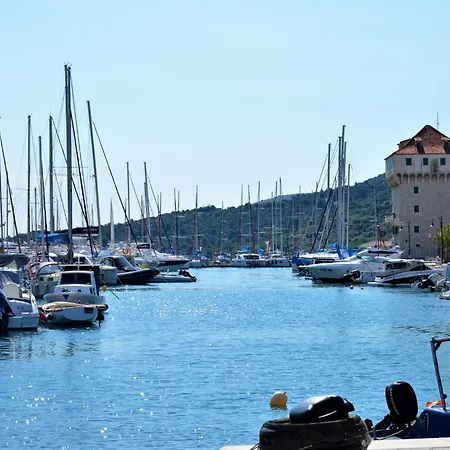 In Mit Parkplatz- Schoene Aussicht By Interhome * Marina